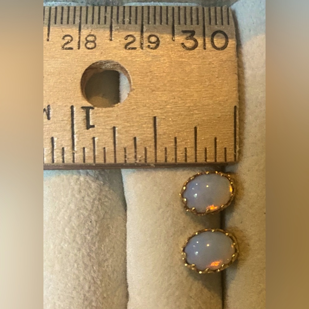 Vintage Opal earrings in 14k setting